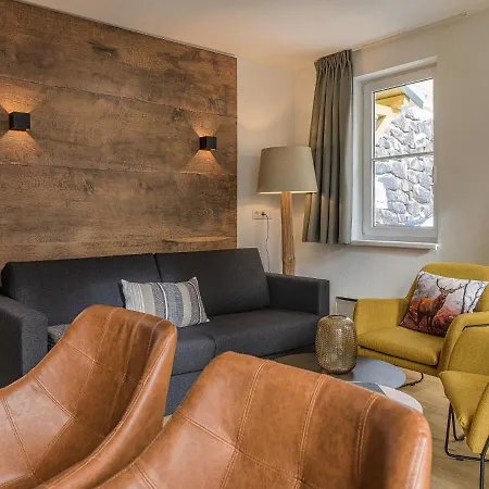 Elegant Apartment In Viehhofen With Turkish Steambath Apartamento